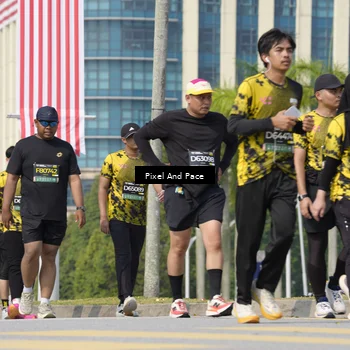 Runner Photo 6535798