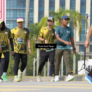 Runner Photo 6535834