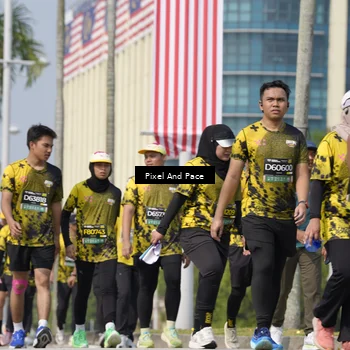 Runner Photo 6535870