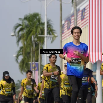 Runner Photo 6535888