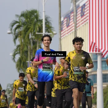 Runner Photo 6535894