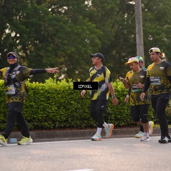 Runner Photo 6535898