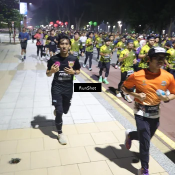 Runner Photo 6535908
