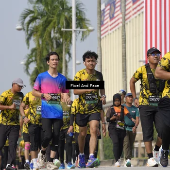 Runner Photo 6535914