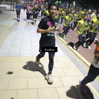 Runner Photo 6535927