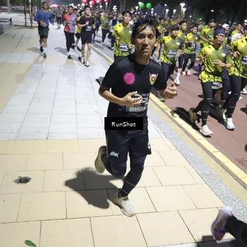 Runner Photo 6535928