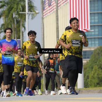 Runner Photo 6535938