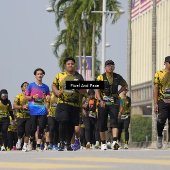 Runner Photo 6535946