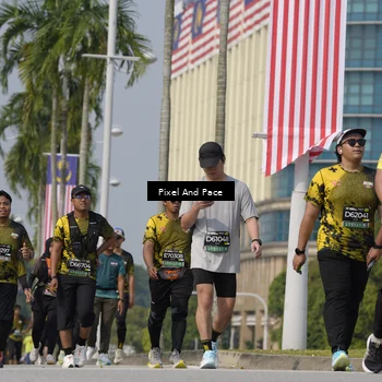 Runner Photo 6535975