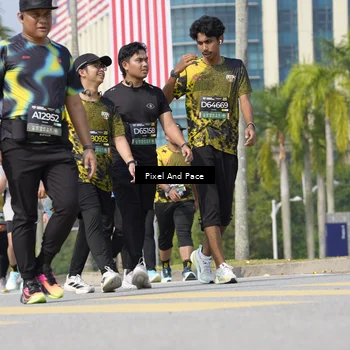 Runner Photo 6535999
