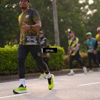 Runner Photo 6536001
