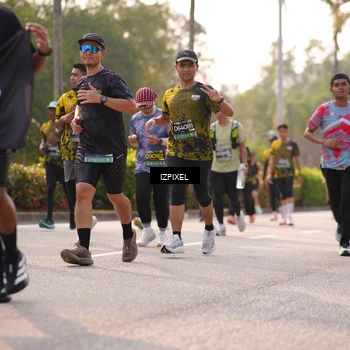 Runner Photo 6536030