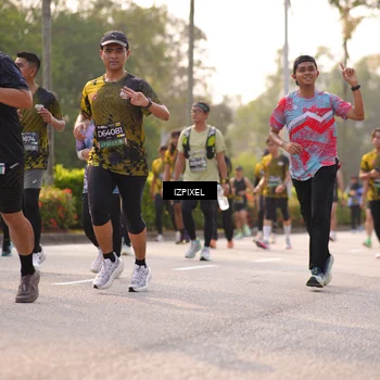 Runner Photo 6536033