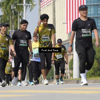 Runner Photo 6536036