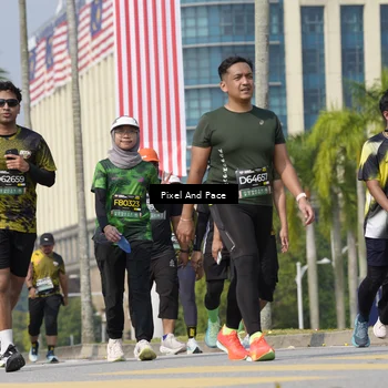 Runner Photo 6536067