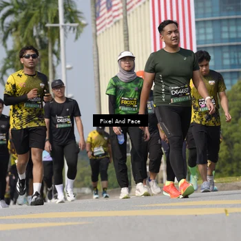 Runner Photo 6536076