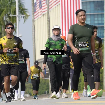 Runner Photo 6536080