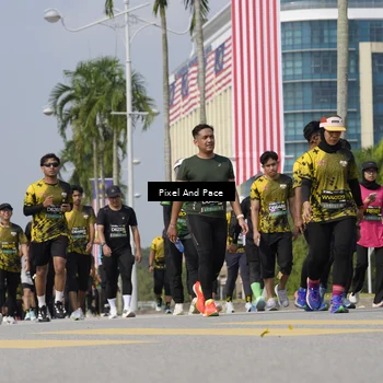 Runner Photo 6536103