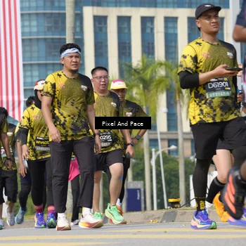 Runner Photo 6536125
