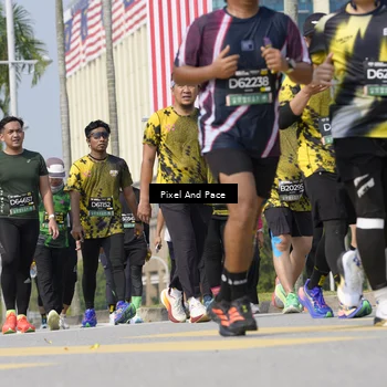 Runner Photo 6536144