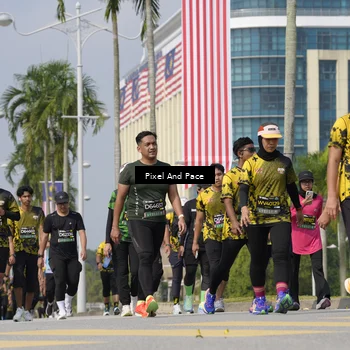 Runner Photo 6536176