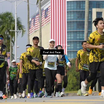 Runner Photo 6536189