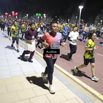 Runner Photo 6536215