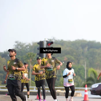 Runner Photo 6536228