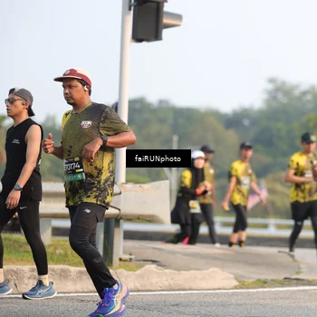 Runner Photo 6536237