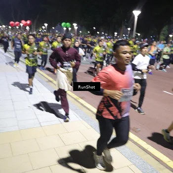 Runner Photo 6536241