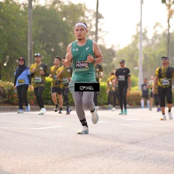 Runner Photo 6536264