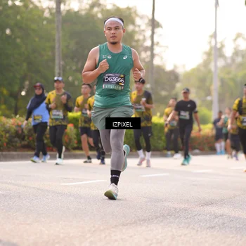 Runner Photo 6536280