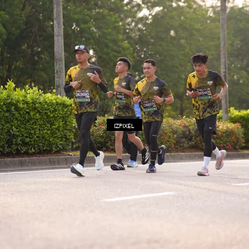Runner Photo 6536304
