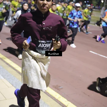 Runner Photo 6536311