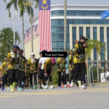 Runner Photo 6536322