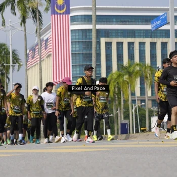 Runner Photo 6536331
