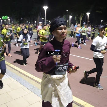Runner Photo 6536341