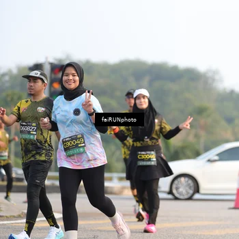 Runner Photo 6536359