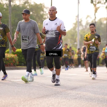 Runner Photo 6536365