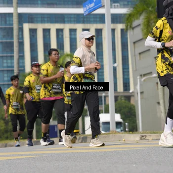 Runner Photo 6536382