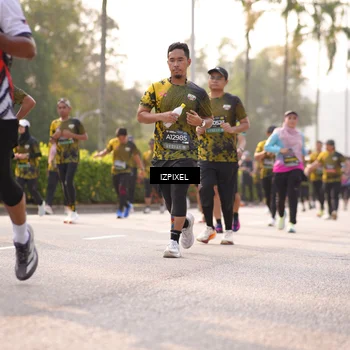 Runner Photo 6536395