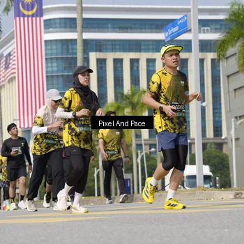 Runner Photo 6536398