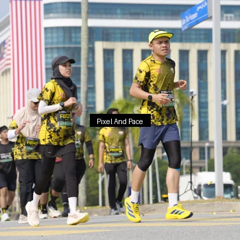 Runner Photo 6536410