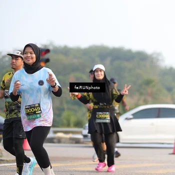 Runner Photo 6536454