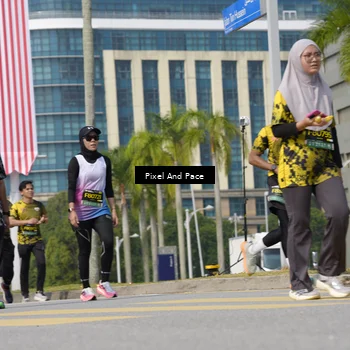 Runner Photo 6536455
