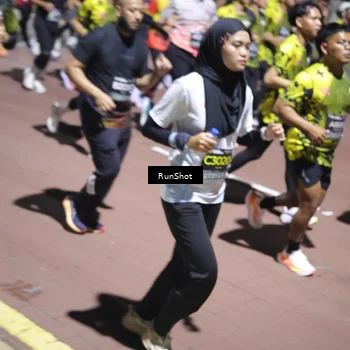 Runner Photo 6536460