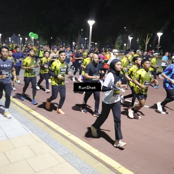 Runner Photo 6536463