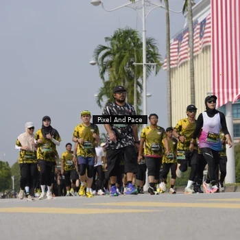 Runner Photo 6536471