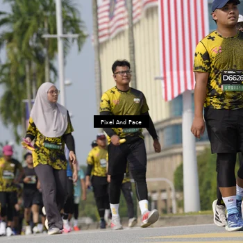 Runner Photo 6536496