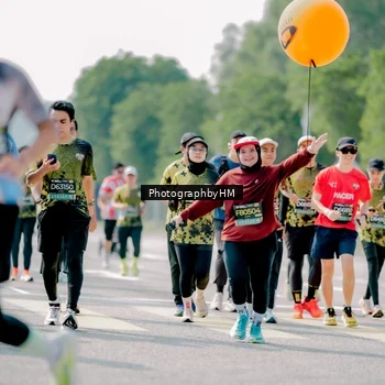 Runner Photo 6536595